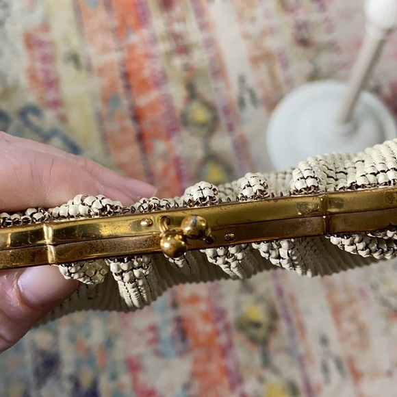 Vintage whiting & Davis mesh clutch - Picture 3 of 7